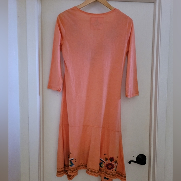 JWLA Johnny Was Floral Embroidered Jersey Knit Dress Handkerchief hem - Picture 4 of 5